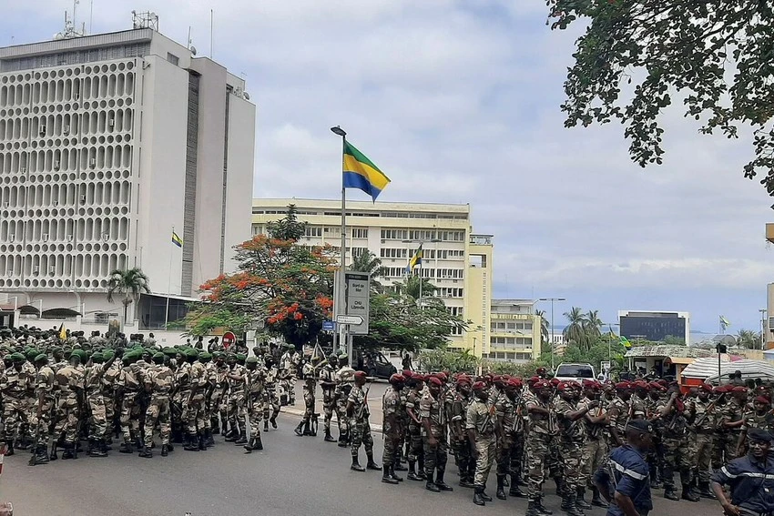 Binh lính Gabon tại thủ đô Libreville (Gabon) vào ngày 2/9.