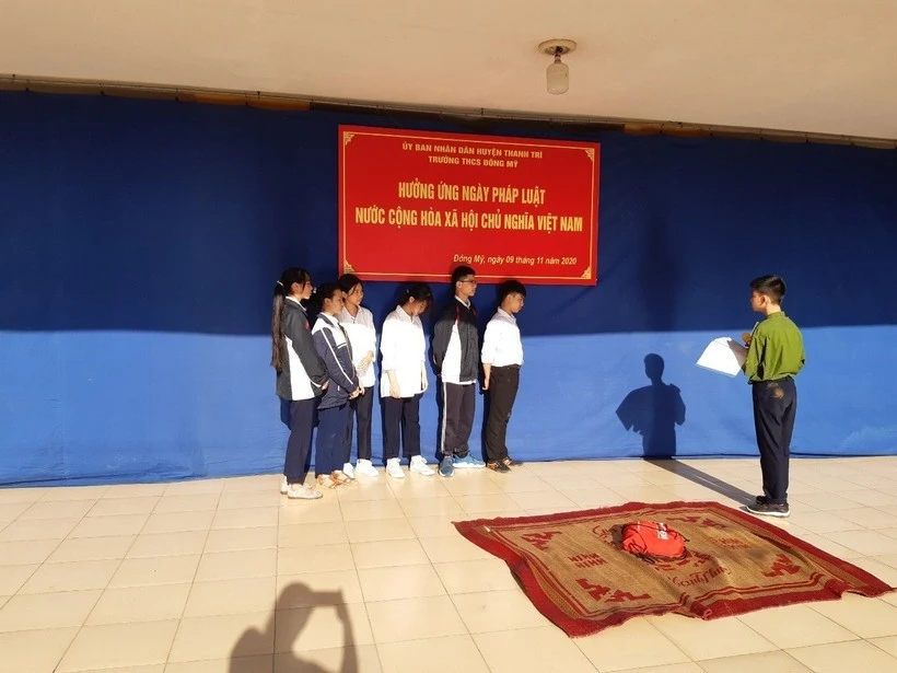 Tuyên truyền phòng chống tác hại của thuốc lá cũng như các tệ nạn xã hội được nhà trường triển khai dưới nhiều hình thức.