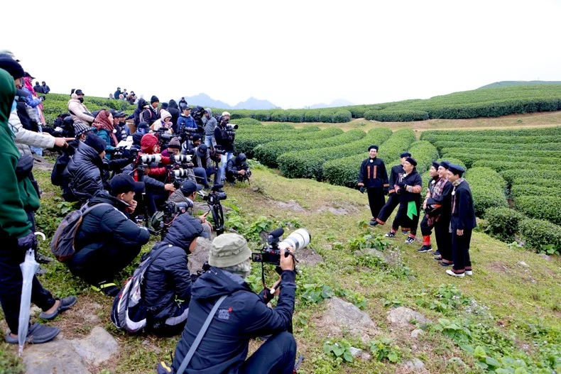 Ê-kíp sản xuất chương trình "2 ngày 1 đêm".