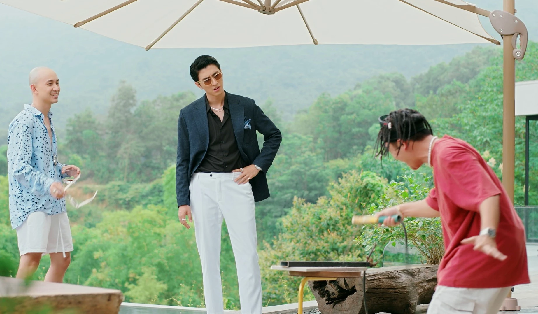 Dàn diễn viên ấn tượng và có thực lực trong phim.