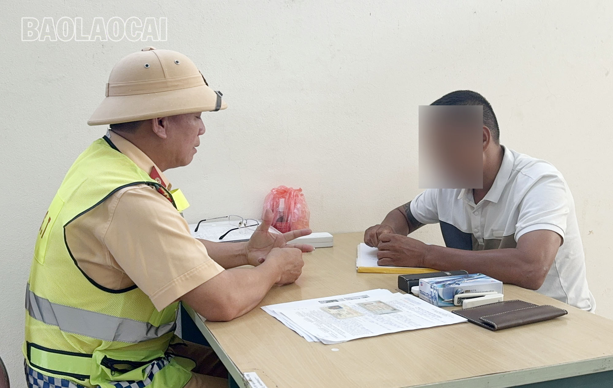 Hành vi của ông G. điều khiển xe đầu kéo ngược chiều trên cao tốc Nội Bài - Lào Cai được xác định rất nguy hiểm, gây mất trật tự, an toàn giao thông. A3.jpg