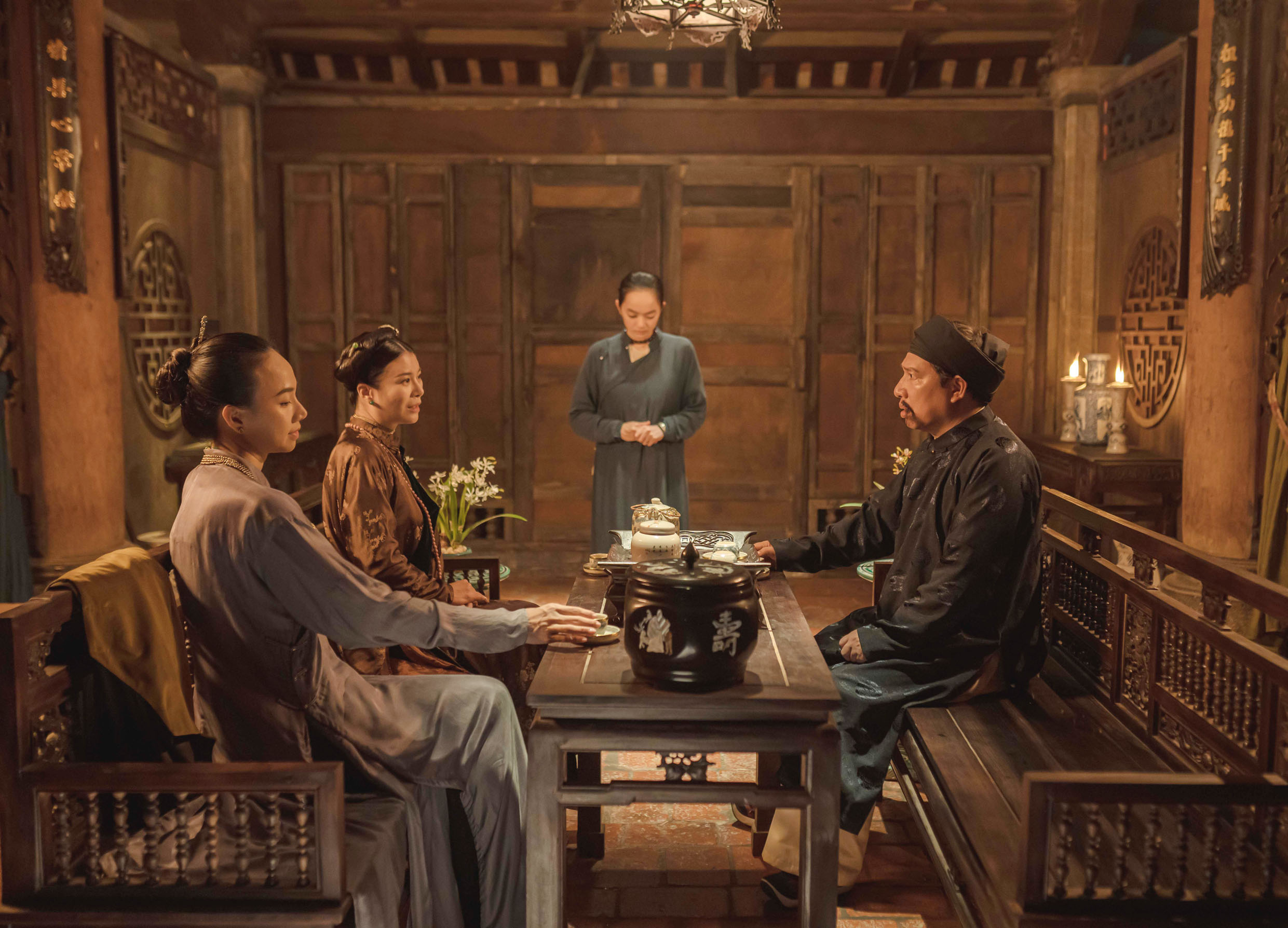"Người vợ cuối cùng" quy tụ nhiều gương mặt diễn viên quen thuộc 2 miền. "Người vợ cuối cùng" quy tụ nhiều gương mặt diễn viên quen thuộc 2 miền.