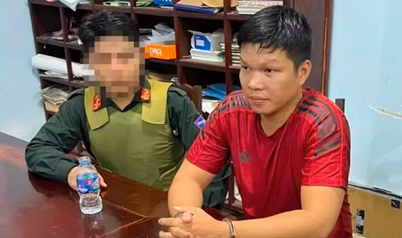 Đối tượng Nguyễn Thanh Sơn tại cơ quan Công an.