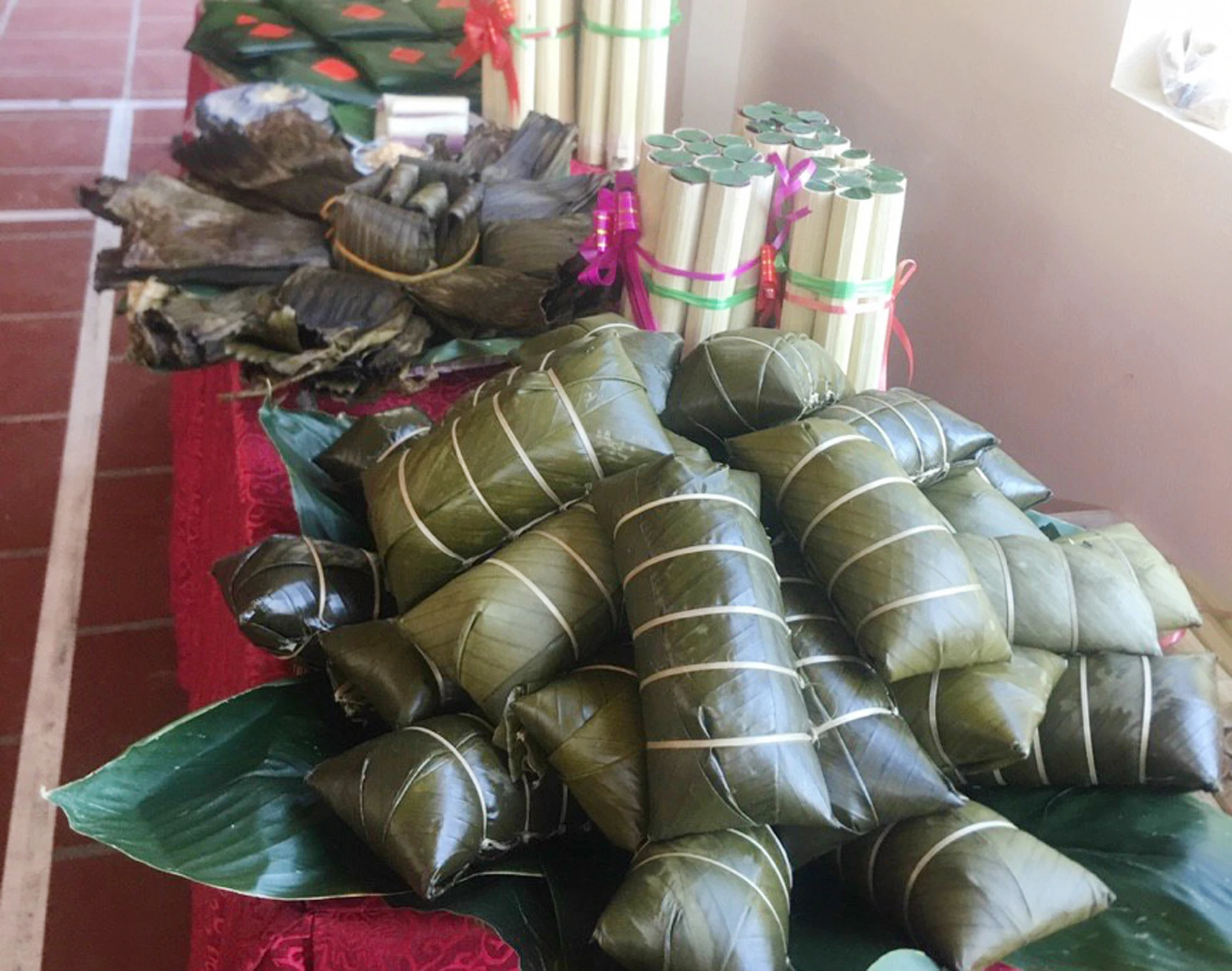 những sản phẩm do gia đình chị Nông Thị Mai làm để bán ra thị trường.JPG