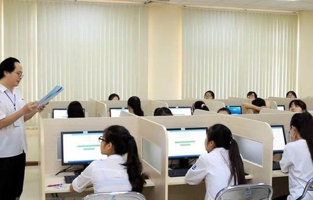 Thí sinh dự kỳ thi đánh giá năng lực của Đại học Quốc gia Hà Nội.