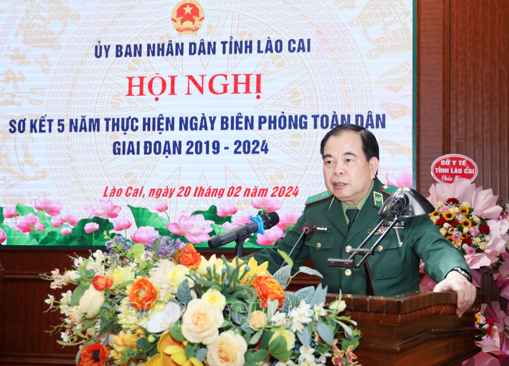 Thiếu tướng Phùng Quốc Tuấn, Phó Chính ủy Bộ đội Biên phòng Việt Nam phát biểu tại hội nghị. 2285.jpg