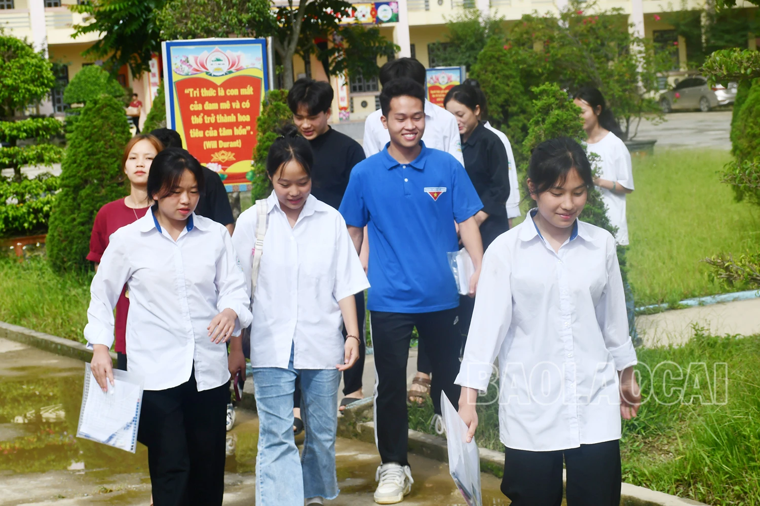 Nhiều thí sinh thị xã Si Ma Cai hài lòng với kết quả đã đạt được.