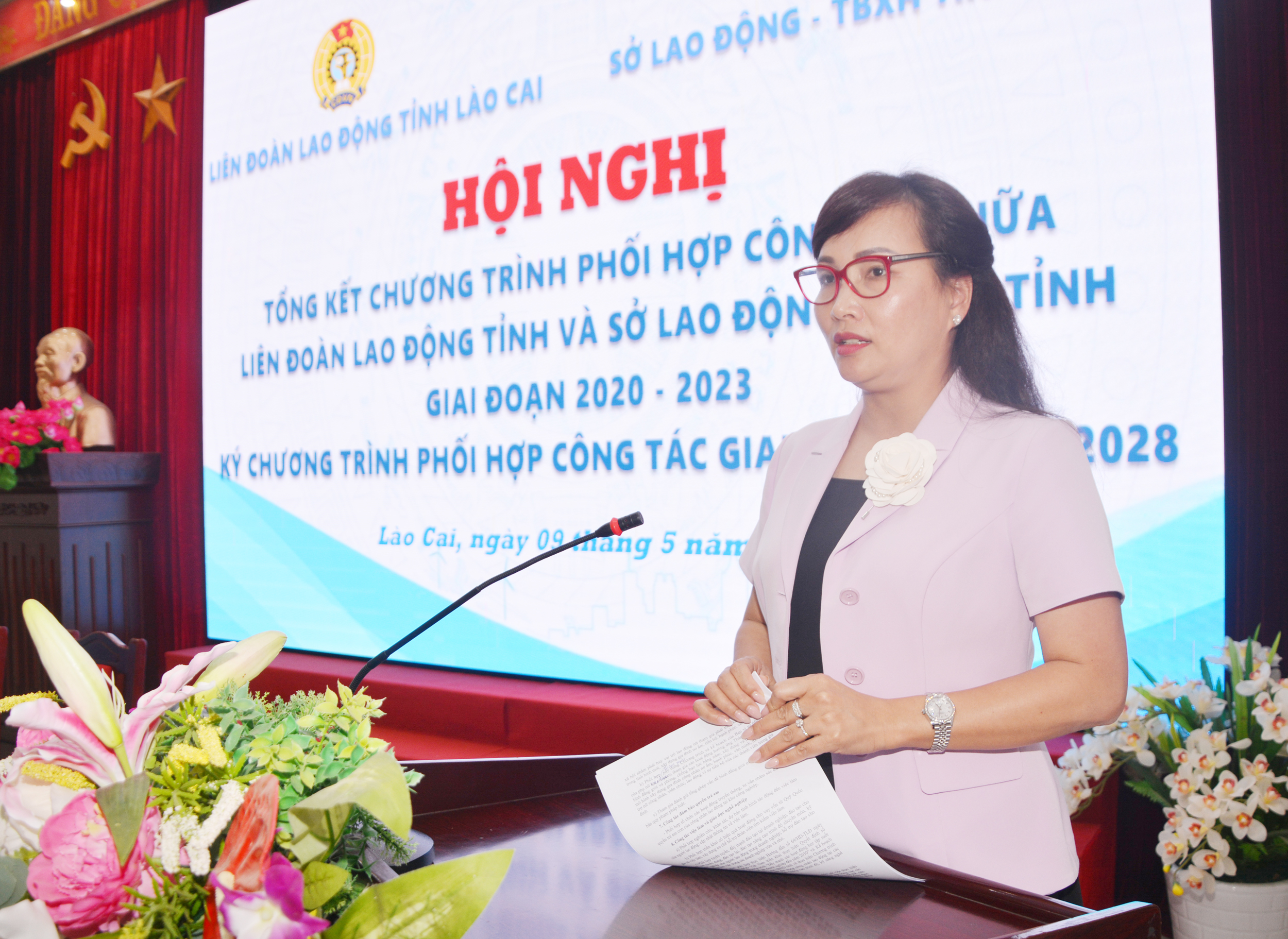 Giám đốc Sở Lao động, Thương binh và Xã hội Nguyễn Thị Hải Anh phát biểu tại hội nghị. DSC_4972.JPG