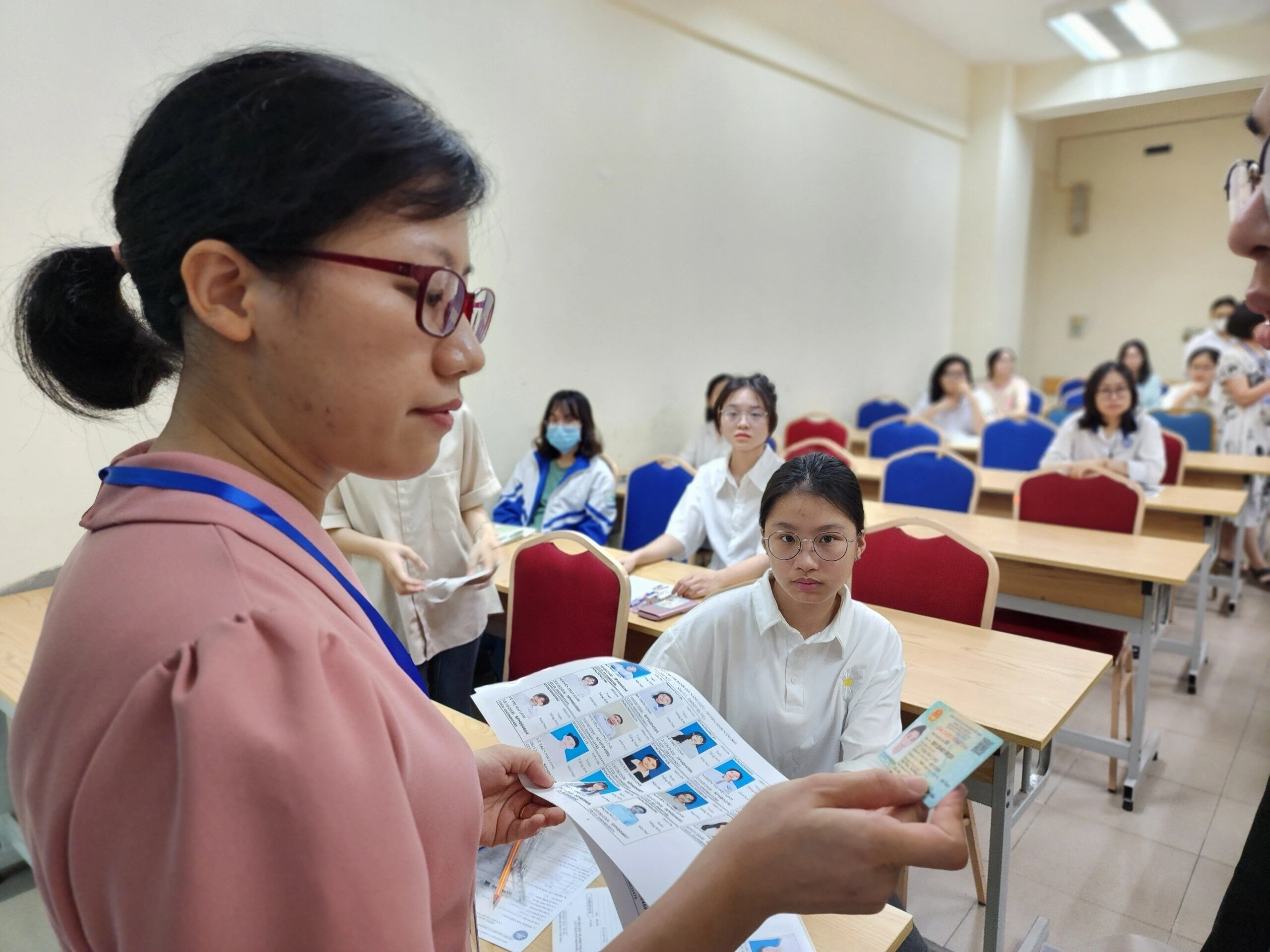 Đề thi tốt nghiệp THPT 2024 cần mức độ phân hóa phù hợp.