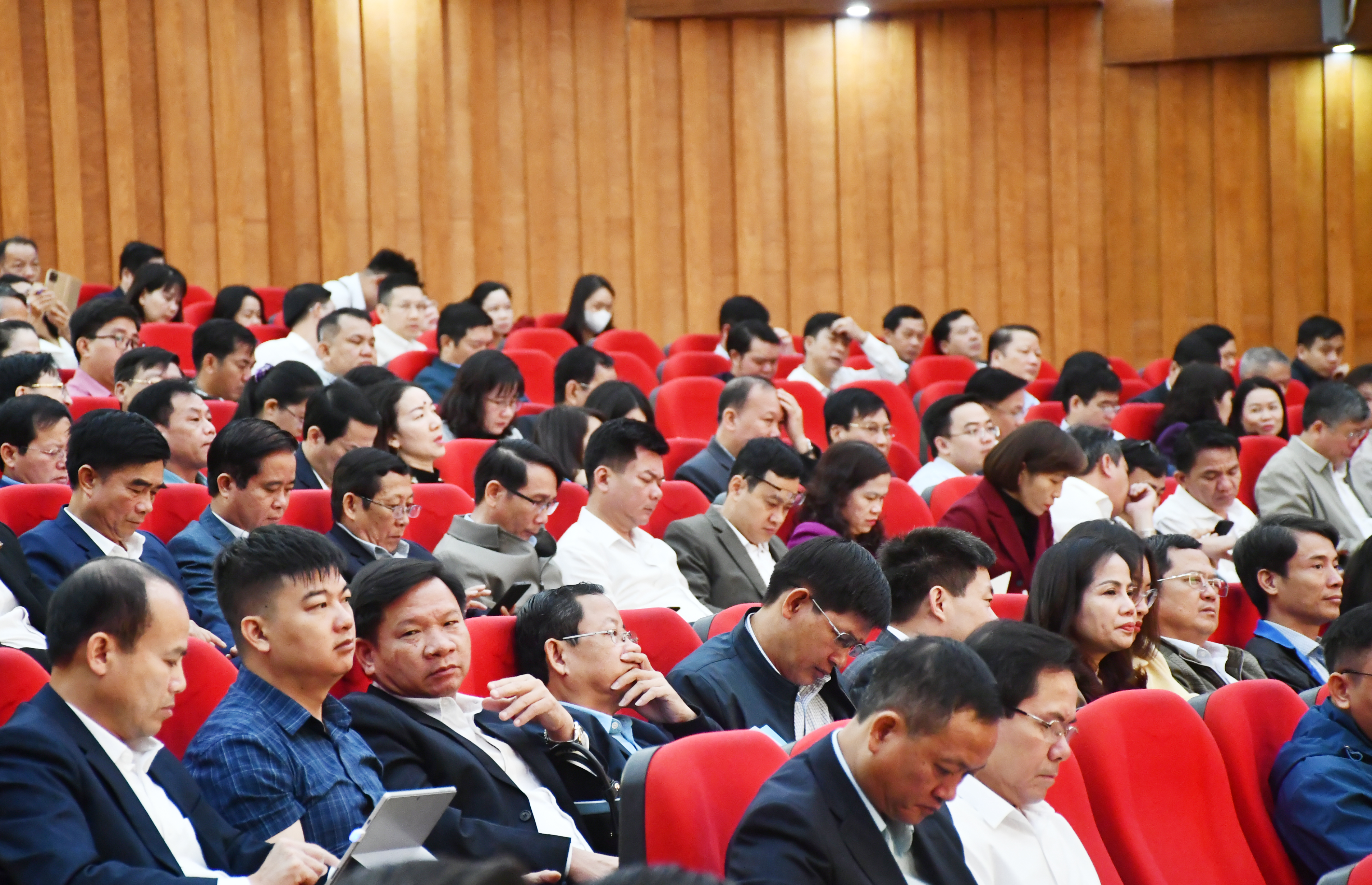 Các đại biểu dự hội nghị. DB2.jpg