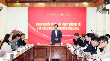 Ban Tuyên giáo và Dân vận Tỉnh ủy làm việc với Báo và Phát thanh, truyền hình tỉnh Lào Cai