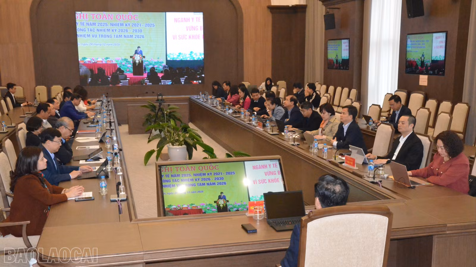 Các đại biểu dự hội nghị tại điểm cầu tỉnh Lào Cai.