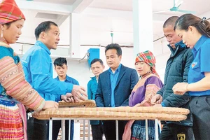 Mường Khương thực hiện bình đẳng giới, giải quyết những vấn đề cấp thiết đối với phụ nữ và trẻ em