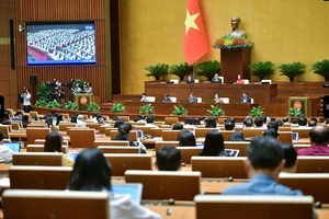 Hôm nay (27/6), Quốc hội thảo luận về dự án Luật Phòng không nhân dân; biểu quyết thông qua luật về công nghiệp quốc phòng