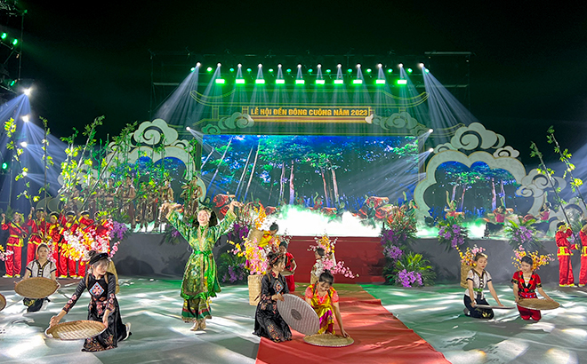 Lễ công bố Quyết định ghi danh Lễ hội Đền Đông Cuông vào Danh mục Di sản Văn hóa phi vật thể quốc gia và Khai mạc Lễ hội Đền Đông Cuông năm 2023 ảnh 18 Lễ công bố Quyết định ghi danh Lễ hội Đền Đông Cuông vào Danh mục Di sản Văn hóa phi vật thể quốc gia và Khai mạc Lễ hội Đền Đông Cuông năm 2023 ảnh 18