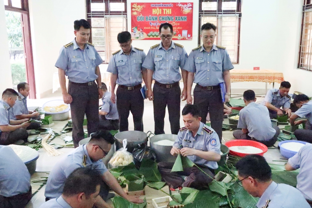 Sôi nổi hoạt động đón Tết ở các đơn vị quân đội, kiểm ngư ảnh 7 Sôi nổi hoạt động đón Tết ở các đơn vị quân đội, kiểm ngư ảnh 7