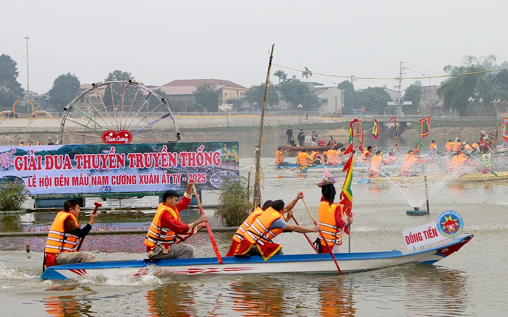 Đặc sắc Lễ hội Đền Mẫu Nam Cường ảnh 4