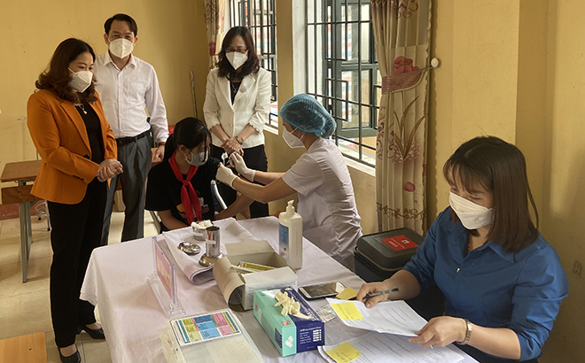Yên Bái xây dựng ngành y tế phát triển toàn diện ảnh 1 Yên Bái xây dựng ngành y tế phát triển toàn diện ảnh 1