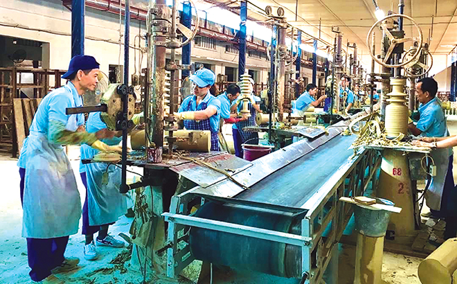 Yên Bái đồng hành cùng doanh nghiệp, nhà đầu tư ảnh 1