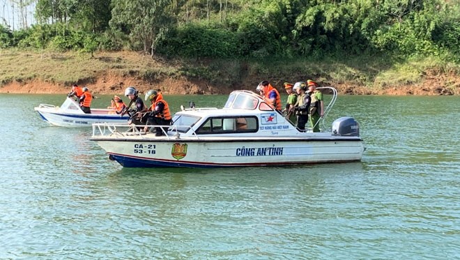 Người dân Yên Bái với bộ phim “Bão Ngầm” ảnh 3 Người dân Yên Bái với bộ phim “Bão Ngầm” ảnh 3