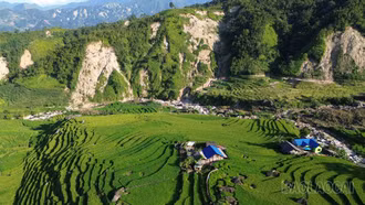 Hồi sinh dưới chân núi Ky Quan San