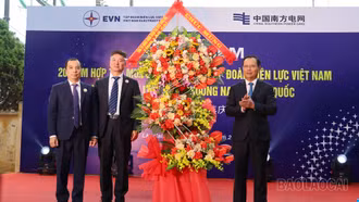 Kỷ niệm 20 năm hợp tác mua bán điện qua biên giới Việt Nam - Trung Quốc