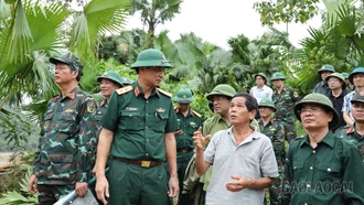 Tư lệnh Quân khu 2 trực tiếp chỉ huy công tác khắc phục hậu quả thiên tai, tìm kiếm cứu nạn trận lũ quét đặc biệt nghiêm trọng tại Làng Nủ