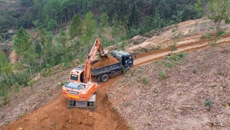 Xây dựng điểm tái định cư cho đồng bào bị ảnh hưởng bởi thiên tai ở Sàng Ma Sáo