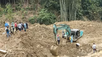 Tìm thấy thêm 1 thi thể trong vụ sạt lở đất tại Nậm Tông