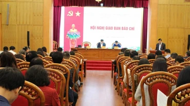 Đẩy mạnh tuyên truyền, bảo đảm thành công bầu cử đại biểu Quốc hội và đại biểu HĐND