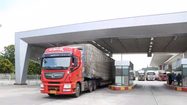 Cửa khẩu Kim Thành thông quan thông suốt dịp nghỉ lễ, không để ùn ứ hàng hóa