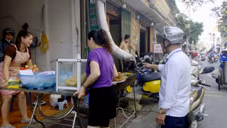 Phường Cam Đường ra quân lập lại trật tự đô thị tại các chợ dân sinh