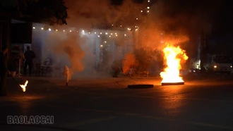 Diễn tập chữa cháy, cứu nạn cứu hộ ban đêm – xây dựng “lá chắn an toàn” từ cơ sở