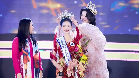 Nguyễn Phương Linh đăng quang Hoa hậu Du lịch Việt Nam năm 2026