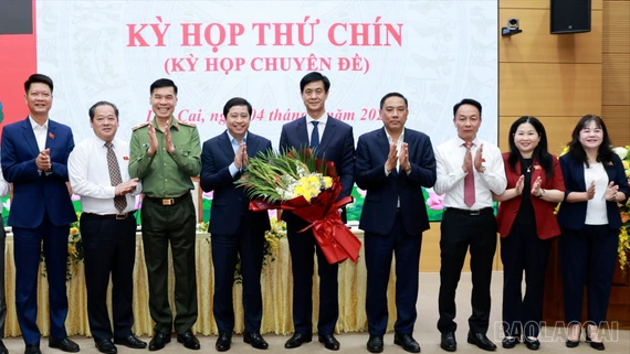 Thủ tướng Chính phủ phê chuẩn kết quả bầu Phó Chủ tịch UBND tỉnh Lào Cai đối với ông Phan Trung Bá