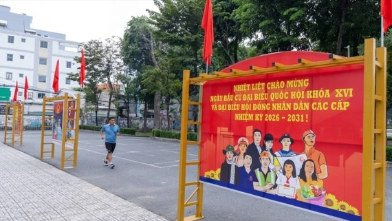 Góp sức chuyển hướng những "cơn gió ngược"