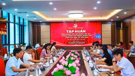 Đảng ủy xã Văn Bàn tổ chức tập huấn ứng dụng trí tuệ nhân tạo AI trong công tác Đảng và đoàn thể