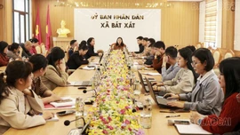 Gần 100 gian hàng tham gia Hội chợ xúc tiến thương mại biên giới Bát Xát – Lào Cai 2026