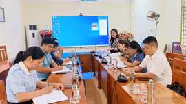 Đoàn công tác Sở Nội vụ tỉnh Lào Cai kiểm tra, hướng dẫn nghiệp vụ tại xã Trịnh Tường