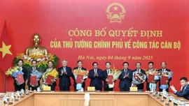 Thủ tướng trao 8 quyết định bổ nhiệm một số lãnh đạo Bộ, cơ quan thuộc Chính phủ
