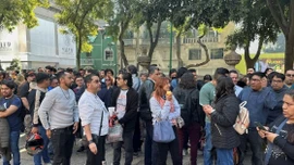 Động đất gây thương vong tại miền Nam Mexico, Tổng thống sơ tán giữa cuộc họp