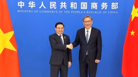 Việt Nam - Trung Quốc ký kết hai bản ghi nhớ thúc đẩy hợp tác kinh tế thương mại