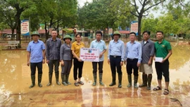Bốn tỉnh thiệt hại 8.720 tỷ đồng do lũ lụt