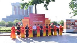 Triển lãm ảnh “Lăng Bác - Trái tim Tổ quốc”