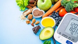 5 nhóm thực phẩm nên bổ sung khi bị huyết áp thấp