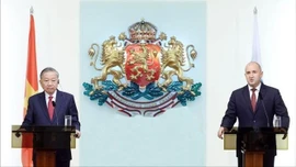 Việt Nam - Bulgaria thiết lập quan hệ Đối tác chiến lược