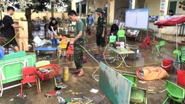 Quân khu 1 huy động lực lượng, phương tiện giúp nhân dân khắc phục hậu quả sau mưa lũ