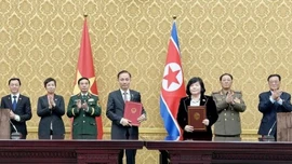 Việt Nam - Triều Tiên ký kết các thỏa thuận hợp tác trong nhiều lĩnh vực