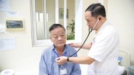 Chủ động kiểm soát, giảm gánh nặng điều trị ung thư