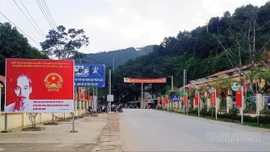 Xã Mỏ Vàng hoàn tất niêm yết danh sách cử tri tại 6 đơn vị bầu cử